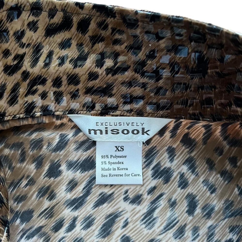 Exclusively Misook Leopard Paillette Zip Up Jacket - Picture 5 of 5